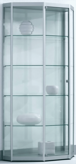 Trapezerkervitrine mit Drehtüre 1820x920x460 mm HxBxT mit 5-seitige ESG-Verglasung, eckige Profile, Bodenplatte silber